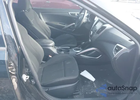 2017 Hyundai Veloster Value Edition from USA, damaged, VIN KMHTC6AD2HU320204